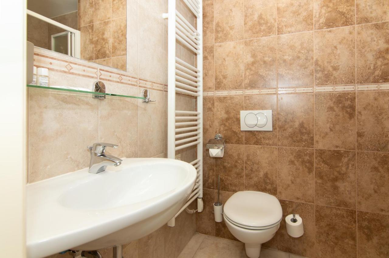 Residence Marina Rose M Apartment By Locap Group Порторож Экстерьер фото